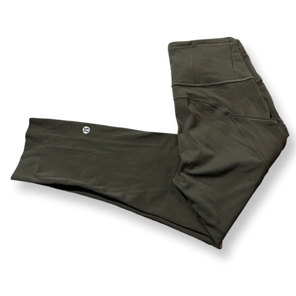 LULULEMON Fast and Free Crop II 19" *Non-Reflective
Dark Olive Size 4 - Picture 6 of 10